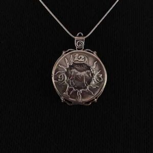 The Horse Around The Clock Necklace