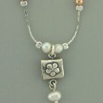 White Square Bloom Necklace