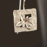 Pure Moment Earrings