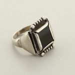 Black Roble Ring